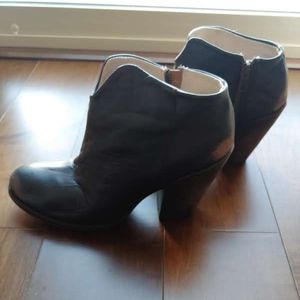 Freebird Detroit Booties Size 8
